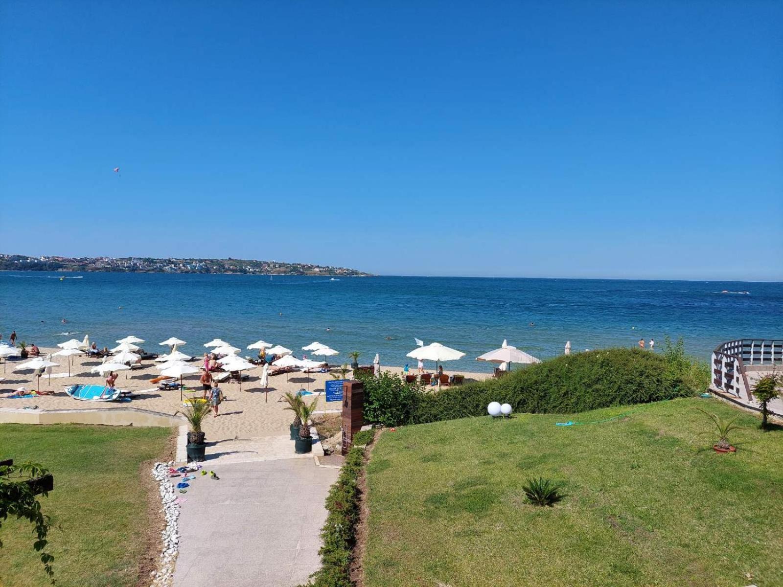 Sand Lillies Sunny Relax Sozopol Bagian luar foto